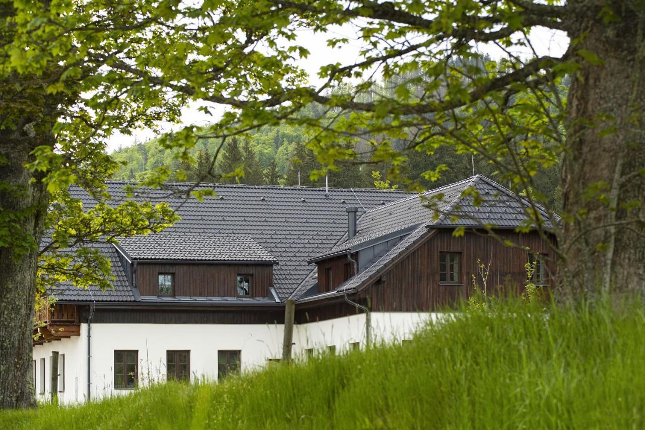 Hotel Dvur Liskovy Vrch Strazny Exterior foto
